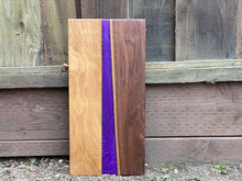 Load image into Gallery viewer, Resin Cutting Boards