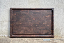Load image into Gallery viewer, Walnut end grain cutting board made in San Francisco, CA.  Mac Cutting Boards sourced all the woods in the United States.
